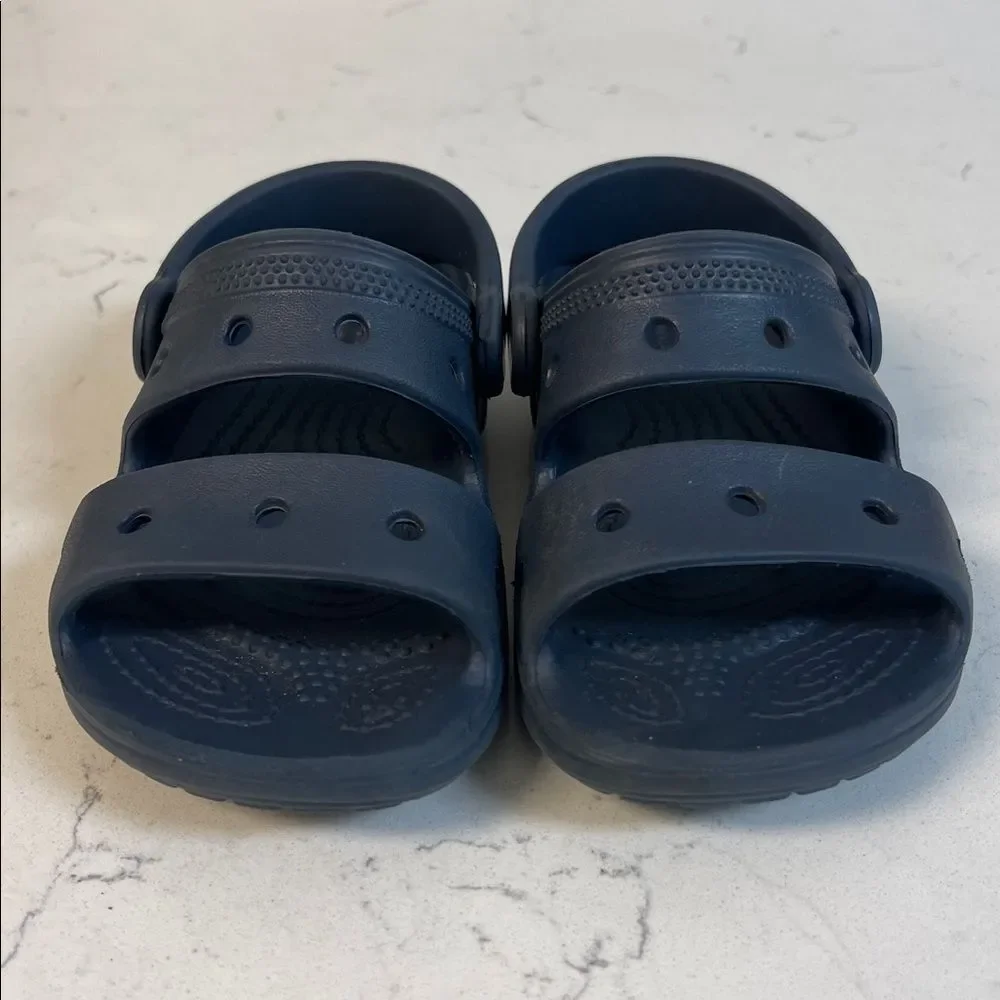 Classic Crocs Sandal Kids Navy Blue Lightweight Sandals 207537 Size 9